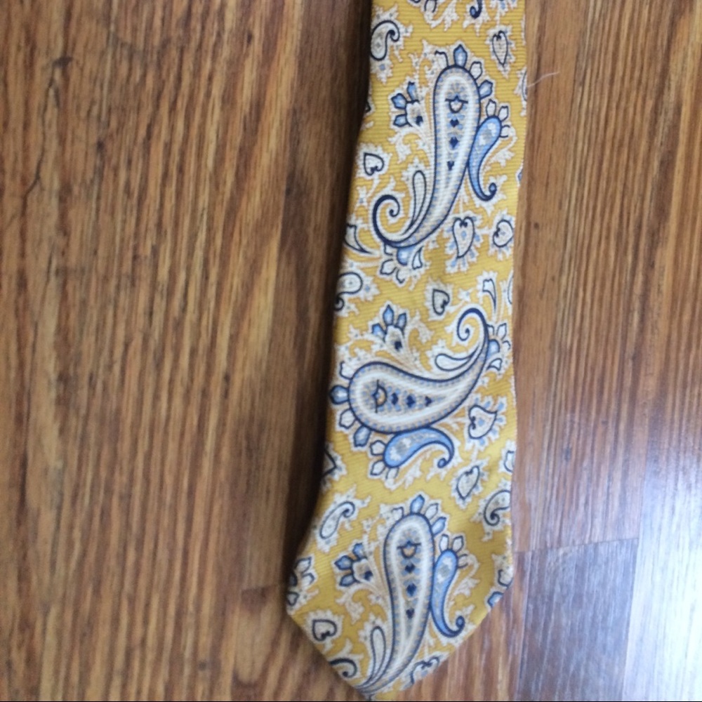Tie